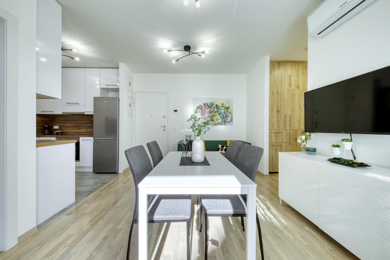 Apartment Alegria *